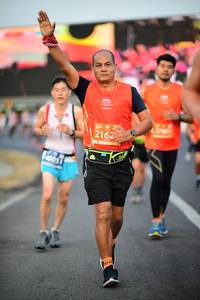 BIB: 2162
                            <button type="button" onclick="openModal(12021871)" class="btn btn-primary btn-sm float-right btn-popup" data-toggle="modal" data-target=".modal-high-quality">
                        <i class="fas fa-shopping-cart"></i> Add to Cart
                    </button>
                                            <button type="button" onclick="isThisMe(12021871, true)" class="btn btn-success btn-sm float-right btn-popup btn-isme hidden" data-toggle="tooltip" data-placement="bottom" title="นี่คือรูปของคุณใช่ไหม คลิกที่นี่เพื่อเอาเข้าอัลบั้ม">
                        <i class="fas fa-plus"></i> Add to album
                    </button>
                    <button type="button" onclick="isThisMe(12021871, false)" class="btn btn-warning btn-sm float-right btn-popup btn-isnotme hidden">
                        <i class="fas fa-ban"></i> Remove from album
                    </button>