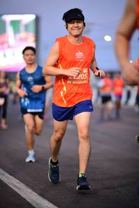 BIB: 205
                            <button type="button" onclick="openModal(12477336)" class="btn btn-primary btn-sm float-right btn-popup" data-toggle="modal" data-target=".modal-high-quality">
                        <i class="fas fa-shopping-cart"></i> Add to Cart
                    </button>
                                            <button type="button" onclick="isThisMe(12477336, true)" class="btn btn-success btn-sm float-right btn-popup btn-isme hidden" data-toggle="tooltip" data-placement="bottom" title="นี่คือรูปของคุณใช่ไหม คลิกที่นี่เพื่อเอาเข้าอัลบั้ม">
                        <i class="fas fa-plus"></i> Add to album
                    </button>
                    <button type="button" onclick="isThisMe(12477336, false)" class="btn btn-warning btn-sm float-right btn-popup btn-isnotme hidden">
                        <i class="fas fa-ban"></i> Remove from album
                    </button>