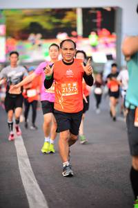 BIB: 21575
                            <button type="button" onclick="openModal(12483043)" class="btn btn-primary btn-sm float-right btn-popup" data-toggle="modal" data-target=".modal-high-quality">
                        <i class="fas fa-shopping-cart"></i> Add to Cart
                    </button>
                                            <button type="button" onclick="isThisMe(12483043, true)" class="btn btn-success btn-sm float-right btn-popup btn-isme hidden" data-toggle="tooltip" data-placement="bottom" title="นี่คือรูปของคุณใช่ไหม คลิกที่นี่เพื่อเอาเข้าอัลบั้ม">
                        <i class="fas fa-plus"></i> Add to album
                    </button>
                    <button type="button" onclick="isThisMe(12483043, false)" class="btn btn-warning btn-sm float-right btn-popup btn-isnotme hidden">
                        <i class="fas fa-ban"></i> Remove from album
                    </button>