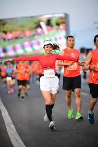 BIB: 20825, 24200
                            <button type="button" onclick="openModal(12481856)" class="btn btn-primary btn-sm float-right btn-popup" data-toggle="modal" data-target=".modal-high-quality">
                        <i class="fas fa-shopping-cart"></i> Add to Cart
                    </button>
                                            <button type="button" onclick="isThisMe(12481856, true)" class="btn btn-success btn-sm float-right btn-popup btn-isme hidden" data-toggle="tooltip" data-placement="bottom" title="นี่คือรูปของคุณใช่ไหม คลิกที่นี่เพื่อเอาเข้าอัลบั้ม">
                        <i class="fas fa-plus"></i> Add to album
                    </button>
                    <button type="button" onclick="isThisMe(12481856, false)" class="btn btn-warning btn-sm float-right btn-popup btn-isnotme hidden">
                        <i class="fas fa-ban"></i> Remove from album
                    </button>
