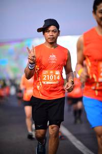 BIB: 21014
                            <button type="button" onclick="openModal(12803391)" class="btn btn-primary btn-sm float-right btn-popup" data-toggle="modal" data-target=".modal-high-quality">
                        <i class="fas fa-shopping-cart"></i> Add to Cart
                    </button>
                                            <button type="button" onclick="isThisMe(12803391, true)" class="btn btn-success btn-sm float-right btn-popup btn-isme hidden" data-toggle="tooltip" data-placement="bottom" title="นี่คือรูปของคุณใช่ไหม คลิกที่นี่เพื่อเอาเข้าอัลบั้ม">
                        <i class="fas fa-plus"></i> Add to album
                    </button>
                    <button type="button" onclick="isThisMe(12803391, false)" class="btn btn-warning btn-sm float-right btn-popup btn-isnotme hidden">
                        <i class="fas fa-ban"></i> Remove from album
                    </button>