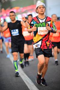 BIB: 41667, 29690
                            <button type="button" onclick="openModal(12487680)" class="btn btn-primary btn-sm float-right btn-popup" data-toggle="modal" data-target=".modal-high-quality">
                        <i class="fas fa-shopping-cart"></i> Add to Cart
                    </button>
                                            <button type="button" onclick="isThisMe(12487680, true)" class="btn btn-success btn-sm float-right btn-popup btn-isme hidden" data-toggle="tooltip" data-placement="bottom" title="นี่คือรูปของคุณใช่ไหม คลิกที่นี่เพื่อเอาเข้าอัลบั้ม">
                        <i class="fas fa-plus"></i> Add to album
                    </button>
                    <button type="button" onclick="isThisMe(12487680, false)" class="btn btn-warning btn-sm float-right btn-popup btn-isnotme hidden">
                        <i class="fas fa-ban"></i> Remove from album
                    </button>
