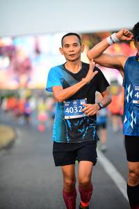 BIB: 4032
                            <button type="button" onclick="openModal(12488609)" class="btn btn-primary btn-sm float-right btn-popup" data-toggle="modal" data-target=".modal-high-quality">
                        <i class="fas fa-shopping-cart"></i> Add to Cart
                    </button>
                                            <button type="button" onclick="isThisMe(12488609, true)" class="btn btn-success btn-sm float-right btn-popup btn-isme hidden" data-toggle="tooltip" data-placement="bottom" title="นี่คือรูปของคุณใช่ไหม คลิกที่นี่เพื่อเอาเข้าอัลบั้ม">
                        <i class="fas fa-plus"></i> Add to album
                    </button>
                    <button type="button" onclick="isThisMe(12488609, false)" class="btn btn-warning btn-sm float-right btn-popup btn-isnotme hidden">
                        <i class="fas fa-ban"></i> Remove from album
                    </button>
