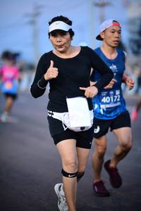 BIB: 40172
                            <button type="button" onclick="openModal(12480152)" class="btn btn-primary btn-sm float-right btn-popup" data-toggle="modal" data-target=".modal-high-quality">
                        <i class="fas fa-shopping-cart"></i> Add to Cart
                    </button>
                                            <button type="button" onclick="isThisMe(12480152, true)" class="btn btn-success btn-sm float-right btn-popup btn-isme hidden" data-toggle="tooltip" data-placement="bottom" title="นี่คือรูปของคุณใช่ไหม คลิกที่นี่เพื่อเอาเข้าอัลบั้ม">
                        <i class="fas fa-plus"></i> Add to album
                    </button>
                    <button type="button" onclick="isThisMe(12480152, false)" class="btn btn-warning btn-sm float-right btn-popup btn-isnotme hidden">
                        <i class="fas fa-ban"></i> Remove from album
                    </button>