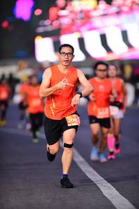 BIB: 208
                            <button type="button" onclick="openModal(12475546)" class="btn btn-primary btn-sm float-right btn-popup" data-toggle="modal" data-target=".modal-high-quality">
                        <i class="fas fa-shopping-cart"></i> Add to Cart
                    </button>
                                            <button type="button" onclick="isThisMe(12475546, true)" class="btn btn-success btn-sm float-right btn-popup btn-isme hidden" data-toggle="tooltip" data-placement="bottom" title="นี่คือรูปของคุณใช่ไหม คลิกที่นี่เพื่อเอาเข้าอัลบั้ม">
                        <i class="fas fa-plus"></i> Add to album
                    </button>
                    <button type="button" onclick="isThisMe(12475546, false)" class="btn btn-warning btn-sm float-right btn-popup btn-isnotme hidden">
                        <i class="fas fa-ban"></i> Remove from album
                    </button>