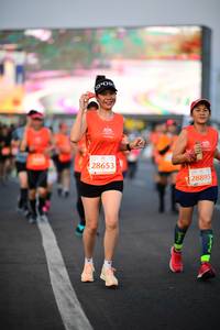 BIB: 28653, 28895
                            <button type="button" onclick="openModal(12483112)" class="btn btn-primary btn-sm float-right btn-popup" data-toggle="modal" data-target=".modal-high-quality">
                        <i class="fas fa-shopping-cart"></i> Add to Cart
                    </button>
                                            <button type="button" onclick="isThisMe(12483112, true)" class="btn btn-success btn-sm float-right btn-popup btn-isme hidden" data-toggle="tooltip" data-placement="bottom" title="นี่คือรูปของคุณใช่ไหม คลิกที่นี่เพื่อเอาเข้าอัลบั้ม">
                        <i class="fas fa-plus"></i> Add to album
                    </button>
                    <button type="button" onclick="isThisMe(12483112, false)" class="btn btn-warning btn-sm float-right btn-popup btn-isnotme hidden">
                        <i class="fas fa-ban"></i> Remove from album
                    </button>