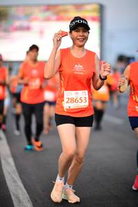 BIB: 28653
                            <button type="button" onclick="openModal(12483122)" class="btn btn-primary btn-sm float-right btn-popup" data-toggle="modal" data-target=".modal-high-quality">
                        <i class="fas fa-shopping-cart"></i> Add to Cart
                    </button>
                                            <button type="button" onclick="isThisMe(12483122, true)" class="btn btn-success btn-sm float-right btn-popup btn-isme hidden" data-toggle="tooltip" data-placement="bottom" title="นี่คือรูปของคุณใช่ไหม คลิกที่นี่เพื่อเอาเข้าอัลบั้ม">
                        <i class="fas fa-plus"></i> Add to album
                    </button>
                    <button type="button" onclick="isThisMe(12483122, false)" class="btn btn-warning btn-sm float-right btn-popup btn-isnotme hidden">
                        <i class="fas fa-ban"></i> Remove from album
                    </button>