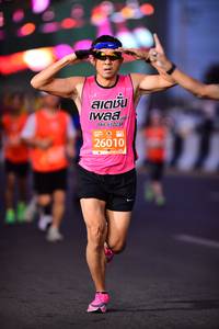 BIB: 044, 61223, 26010
                            <button type="button" onclick="openModal(12797732)" class="btn btn-primary btn-sm float-right btn-popup" data-toggle="modal" data-target=".modal-high-quality">
                        <i class="fas fa-shopping-cart"></i> Add to Cart
                    </button>
                                            <button type="button" onclick="isThisMe(12797732, true)" class="btn btn-success btn-sm float-right btn-popup btn-isme hidden" data-toggle="tooltip" data-placement="bottom" title="นี่คือรูปของคุณใช่ไหม คลิกที่นี่เพื่อเอาเข้าอัลบั้ม">
                        <i class="fas fa-plus"></i> Add to album
                    </button>
                    <button type="button" onclick="isThisMe(12797732, false)" class="btn btn-warning btn-sm float-right btn-popup btn-isnotme hidden">
                        <i class="fas fa-ban"></i> Remove from album
                    </button>