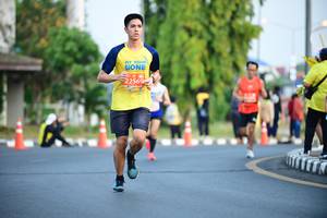 BIB: 22569
                            <button type="button" onclick="openModal(11684657)" class="btn btn-primary btn-sm float-right btn-popup" data-toggle="modal" data-target=".modal-high-quality">
                        <i class="fas fa-shopping-cart"></i> Add to Cart
                    </button>
                                            <button type="button" onclick="isThisMe(11684657, true)" class="btn btn-success btn-sm float-right btn-popup btn-isme hidden" data-toggle="tooltip" data-placement="bottom" title="นี่คือรูปของคุณใช่ไหม คลิกที่นี่เพื่อเอาเข้าอัลบั้ม">
                        <i class="fas fa-plus"></i> Add to album
                    </button>
                    <button type="button" onclick="isThisMe(11684657, false)" class="btn btn-warning btn-sm float-right btn-popup btn-isnotme hidden">
                        <i class="fas fa-ban"></i> Remove from album
                    </button>