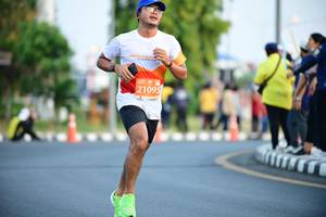 BIB: 21095
                            <button type="button" onclick="openModal(11684422)" class="btn btn-primary btn-sm float-right btn-popup" data-toggle="modal" data-target=".modal-high-quality">
                        <i class="fas fa-shopping-cart"></i> Add to Cart
                    </button>
                                            <button type="button" onclick="isThisMe(11684422, true)" class="btn btn-success btn-sm float-right btn-popup btn-isme hidden" data-toggle="tooltip" data-placement="bottom" title="นี่คือรูปของคุณใช่ไหม คลิกที่นี่เพื่อเอาเข้าอัลบั้ม">
                        <i class="fas fa-plus"></i> Add to album
                    </button>
                    <button type="button" onclick="isThisMe(11684422, false)" class="btn btn-warning btn-sm float-right btn-popup btn-isnotme hidden">
                        <i class="fas fa-ban"></i> Remove from album
                    </button>