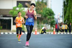 BIB: 44061, 27190
                            <button type="button" onclick="openModal(11677786)" class="btn btn-primary btn-sm float-right btn-popup" data-toggle="modal" data-target=".modal-high-quality">
                        <i class="fas fa-shopping-cart"></i> Add to Cart
                    </button>
                                            <button type="button" onclick="isThisMe(11677786, true)" class="btn btn-success btn-sm float-right btn-popup btn-isme hidden" data-toggle="tooltip" data-placement="bottom" title="นี่คือรูปของคุณใช่ไหม คลิกที่นี่เพื่อเอาเข้าอัลบั้ม">
                        <i class="fas fa-plus"></i> Add to album
                    </button>
                    <button type="button" onclick="isThisMe(11677786, false)" class="btn btn-warning btn-sm float-right btn-popup btn-isnotme hidden">
                        <i class="fas fa-ban"></i> Remove from album
                    </button>