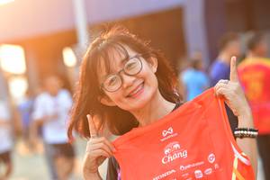 BIB: 
                            <button type="button" onclick="openModal(10455779)" class="btn btn-primary btn-sm float-right btn-popup" data-toggle="modal" data-target=".modal-high-quality">
                        <i class="fas fa-shopping-cart"></i> Add to Cart
                    </button>
                                            <button type="button" onclick="isThisMe(10455779, true)" class="btn btn-success btn-sm float-right btn-popup btn-isme hidden" data-toggle="tooltip" data-placement="bottom" title="นี่คือรูปของคุณใช่ไหม คลิกที่นี่เพื่อเอาเข้าอัลบั้ม">
                        <i class="fas fa-plus"></i> Add to album
                    </button>
                    <button type="button" onclick="isThisMe(10455779, false)" class="btn btn-warning btn-sm float-right btn-popup btn-isnotme hidden">
                        <i class="fas fa-ban"></i> Remove from album
                    </button>