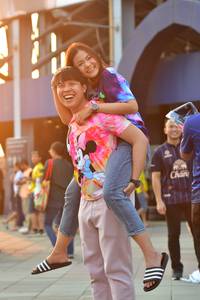 BIB: 
                            <button type="button" onclick="openModal(10456032)" class="btn btn-primary btn-sm float-right btn-popup" data-toggle="modal" data-target=".modal-high-quality">
                        <i class="fas fa-shopping-cart"></i> Add to Cart
                    </button>
                                            <button type="button" onclick="isThisMe(10456032, true)" class="btn btn-success btn-sm float-right btn-popup btn-isme hidden" data-toggle="tooltip" data-placement="bottom" title="นี่คือรูปของคุณใช่ไหม คลิกที่นี่เพื่อเอาเข้าอัลบั้ม">
                        <i class="fas fa-plus"></i> Add to album
                    </button>
                    <button type="button" onclick="isThisMe(10456032, false)" class="btn btn-warning btn-sm float-right btn-popup btn-isnotme hidden">
                        <i class="fas fa-ban"></i> Remove from album
                    </button>