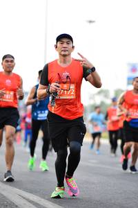BIB: 2712, 1831
                            <button type="button" onclick="openModal(10709005)" class="btn btn-primary btn-sm float-right btn-popup" data-toggle="modal" data-target=".modal-high-quality">
                        <i class="fas fa-shopping-cart"></i> Add to Cart
                    </button>
                                            <button type="button" onclick="isThisMe(10709005, true)" class="btn btn-success btn-sm float-right btn-popup btn-isme hidden" data-toggle="tooltip" data-placement="bottom" title="นี่คือรูปของคุณใช่ไหม คลิกที่นี่เพื่อเอาเข้าอัลบั้ม">
                        <i class="fas fa-plus"></i> Add to album
                    </button>
                    <button type="button" onclick="isThisMe(10709005, false)" class="btn btn-warning btn-sm float-right btn-popup btn-isnotme hidden">
                        <i class="fas fa-ban"></i> Remove from album
                    </button>