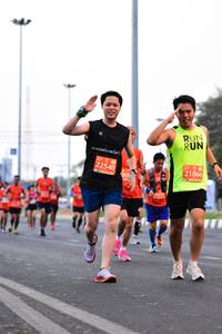 BIB: 22540, 21066, 269
                            <button type="button" onclick="openModal(10684757)" class="btn btn-primary btn-sm float-right btn-popup" data-toggle="modal" data-target=".modal-high-quality">
                        <i class="fas fa-shopping-cart"></i> Add to Cart
                    </button>
                                            <button type="button" onclick="isThisMe(10684757, true)" class="btn btn-success btn-sm float-right btn-popup btn-isme hidden" data-toggle="tooltip" data-placement="bottom" title="นี่คือรูปของคุณใช่ไหม คลิกที่นี่เพื่อเอาเข้าอัลบั้ม">
                        <i class="fas fa-plus"></i> Add to album
                    </button>
                    <button type="button" onclick="isThisMe(10684757, false)" class="btn btn-warning btn-sm float-right btn-popup btn-isnotme hidden">
                        <i class="fas fa-ban"></i> Remove from album
                    </button>