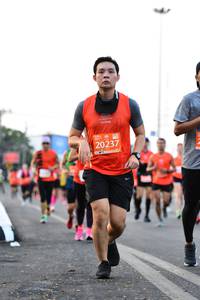 BIB: 20237
                            <button type="button" onclick="openModal(10725497)" class="btn btn-primary btn-sm float-right btn-popup" data-toggle="modal" data-target=".modal-high-quality">
                        <i class="fas fa-shopping-cart"></i> Add to Cart
                    </button>
                                            <button type="button" onclick="isThisMe(10725497, true)" class="btn btn-success btn-sm float-right btn-popup btn-isme hidden" data-toggle="tooltip" data-placement="bottom" title="นี่คือรูปของคุณใช่ไหม คลิกที่นี่เพื่อเอาเข้าอัลบั้ม">
                        <i class="fas fa-plus"></i> Add to album
                    </button>
                    <button type="button" onclick="isThisMe(10725497, false)" class="btn btn-warning btn-sm float-right btn-popup btn-isnotme hidden">
                        <i class="fas fa-ban"></i> Remove from album
                    </button>