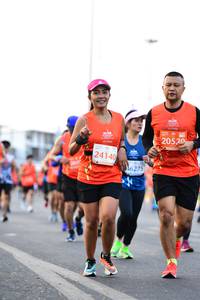 BIB: 20520, 24140, 6275
                            <button type="button" onclick="openModal(10737871)" class="btn btn-primary btn-sm float-right btn-popup" data-toggle="modal" data-target=".modal-high-quality">
                        <i class="fas fa-shopping-cart"></i> Add to Cart
                    </button>
                                            <button type="button" onclick="isThisMe(10737871, true)" class="btn btn-success btn-sm float-right btn-popup btn-isme hidden" data-toggle="tooltip" data-placement="bottom" title="นี่คือรูปของคุณใช่ไหม คลิกที่นี่เพื่อเอาเข้าอัลบั้ม">
                        <i class="fas fa-plus"></i> Add to album
                    </button>
                    <button type="button" onclick="isThisMe(10737871, false)" class="btn btn-warning btn-sm float-right btn-popup btn-isnotme hidden">
                        <i class="fas fa-ban"></i> Remove from album
                    </button>