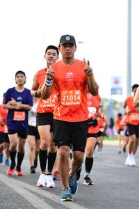 BIB: 21014, 8214, 226
                            <button type="button" onclick="openModal(10722555)" class="btn btn-primary btn-sm float-right btn-popup" data-toggle="modal" data-target=".modal-high-quality">
                        <i class="fas fa-shopping-cart"></i> Add to Cart
                    </button>
                                            <button type="button" onclick="isThisMe(10722555, true)" class="btn btn-success btn-sm float-right btn-popup btn-isme hidden" data-toggle="tooltip" data-placement="bottom" title="นี่คือรูปของคุณใช่ไหม คลิกที่นี่เพื่อเอาเข้าอัลบั้ม">
                        <i class="fas fa-plus"></i> Add to album
                    </button>
                    <button type="button" onclick="isThisMe(10722555, false)" class="btn btn-warning btn-sm float-right btn-popup btn-isnotme hidden">
                        <i class="fas fa-ban"></i> Remove from album
                    </button>