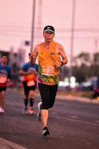 BIB: 20125
                            <button type="button" onclick="openModal(10624075)" class="btn btn-primary btn-sm float-right btn-popup" data-toggle="modal" data-target=".modal-high-quality">
                        <i class="fas fa-shopping-cart"></i> Add to Cart
                    </button>
                                            <button type="button" onclick="isThisMe(10624075, true)" class="btn btn-success btn-sm float-right btn-popup btn-isme hidden" data-toggle="tooltip" data-placement="bottom" title="นี่คือรูปของคุณใช่ไหม คลิกที่นี่เพื่อเอาเข้าอัลบั้ม">
                        <i class="fas fa-plus"></i> Add to album
                    </button>
                    <button type="button" onclick="isThisMe(10624075, false)" class="btn btn-warning btn-sm float-right btn-popup btn-isnotme hidden">
                        <i class="fas fa-ban"></i> Remove from album
                    </button>