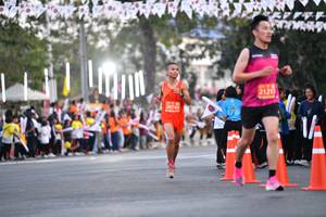 BIB: 21215, 20745
                            <button type="button" onclick="openModal(10996521)" class="btn btn-primary btn-sm float-right btn-popup" data-toggle="modal" data-target=".modal-high-quality">
                        <i class="fas fa-shopping-cart"></i> Add to Cart
                    </button>
                                            <button type="button" onclick="isThisMe(10996521, true)" class="btn btn-success btn-sm float-right btn-popup btn-isme hidden" data-toggle="tooltip" data-placement="bottom" title="นี่คือรูปของคุณใช่ไหม คลิกที่นี่เพื่อเอาเข้าอัลบั้ม">
                        <i class="fas fa-plus"></i> Add to album
                    </button>
                    <button type="button" onclick="isThisMe(10996521, false)" class="btn btn-warning btn-sm float-right btn-popup btn-isnotme hidden">
                        <i class="fas fa-ban"></i> Remove from album
                    </button>