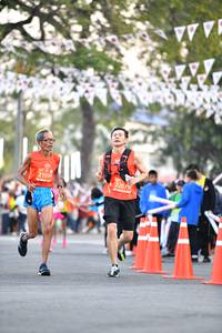 BIB: 22079, 21039
                            <button type="button" onclick="openModal(11010877)" class="btn btn-primary btn-sm float-right btn-popup" data-toggle="modal" data-target=".modal-high-quality">
                        <i class="fas fa-shopping-cart"></i> Add to Cart
                    </button>
                                            <button type="button" onclick="isThisMe(11010877, true)" class="btn btn-success btn-sm float-right btn-popup btn-isme hidden" data-toggle="tooltip" data-placement="bottom" title="นี่คือรูปของคุณใช่ไหม คลิกที่นี่เพื่อเอาเข้าอัลบั้ม">
                        <i class="fas fa-plus"></i> Add to album
                    </button>
                    <button type="button" onclick="isThisMe(11010877, false)" class="btn btn-warning btn-sm float-right btn-popup btn-isnotme hidden">
                        <i class="fas fa-ban"></i> Remove from album
                    </button>