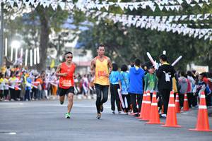 BIB: 20686
                            <button type="button" onclick="openModal(11002275)" class="btn btn-primary btn-sm float-right btn-popup" data-toggle="modal" data-target=".modal-high-quality">
                        <i class="fas fa-shopping-cart"></i> Add to Cart
                    </button>
                                            <button type="button" onclick="isThisMe(11002275, true)" class="btn btn-success btn-sm float-right btn-popup btn-isme hidden" data-toggle="tooltip" data-placement="bottom" title="นี่คือรูปของคุณใช่ไหม คลิกที่นี่เพื่อเอาเข้าอัลบั้ม">
                        <i class="fas fa-plus"></i> Add to album
                    </button>
                    <button type="button" onclick="isThisMe(11002275, false)" class="btn btn-warning btn-sm float-right btn-popup btn-isnotme hidden">
                        <i class="fas fa-ban"></i> Remove from album
                    </button>