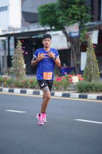 BIB: 21554
                            <button type="button" onclick="openModal(11008032)" class="btn btn-primary btn-sm float-right btn-popup" data-toggle="modal" data-target=".modal-high-quality">
                        <i class="fas fa-shopping-cart"></i> Add to Cart
                    </button>
                                            <button type="button" onclick="isThisMe(11008032, true)" class="btn btn-success btn-sm float-right btn-popup btn-isme hidden" data-toggle="tooltip" data-placement="bottom" title="นี่คือรูปของคุณใช่ไหม คลิกที่นี่เพื่อเอาเข้าอัลบั้ม">
                        <i class="fas fa-plus"></i> Add to album
                    </button>
                    <button type="button" onclick="isThisMe(11008032, false)" class="btn btn-warning btn-sm float-right btn-popup btn-isnotme hidden">
                        <i class="fas fa-ban"></i> Remove from album
                    </button>