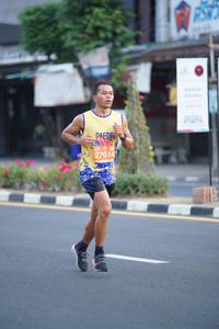 BIB: 27034
                            <button type="button" onclick="openModal(11031054)" class="btn btn-primary btn-sm float-right btn-popup" data-toggle="modal" data-target=".modal-high-quality">
                        <i class="fas fa-shopping-cart"></i> Add to Cart
                    </button>
                                            <button type="button" onclick="isThisMe(11031054, true)" class="btn btn-success btn-sm float-right btn-popup btn-isme hidden" data-toggle="tooltip" data-placement="bottom" title="นี่คือรูปของคุณใช่ไหม คลิกที่นี่เพื่อเอาเข้าอัลบั้ม">
                        <i class="fas fa-plus"></i> Add to album
                    </button>
                    <button type="button" onclick="isThisMe(11031054, false)" class="btn btn-warning btn-sm float-right btn-popup btn-isnotme hidden">
                        <i class="fas fa-ban"></i> Remove from album
                    </button>