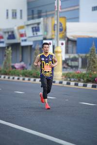 BIB: 22209
                            <button type="button" onclick="openModal(11032807)" class="btn btn-primary btn-sm float-right btn-popup" data-toggle="modal" data-target=".modal-high-quality">
                        <i class="fas fa-shopping-cart"></i> Add to Cart
                    </button>
                                            <button type="button" onclick="isThisMe(11032807, true)" class="btn btn-success btn-sm float-right btn-popup btn-isme hidden" data-toggle="tooltip" data-placement="bottom" title="นี่คือรูปของคุณใช่ไหม คลิกที่นี่เพื่อเอาเข้าอัลบั้ม">
                        <i class="fas fa-plus"></i> Add to album
                    </button>
                    <button type="button" onclick="isThisMe(11032807, false)" class="btn btn-warning btn-sm float-right btn-popup btn-isnotme hidden">
                        <i class="fas fa-ban"></i> Remove from album
                    </button>