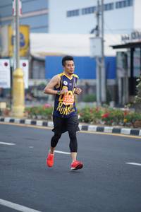 BIB: 22209
                            <button type="button" onclick="openModal(11032749)" class="btn btn-primary btn-sm float-right btn-popup" data-toggle="modal" data-target=".modal-high-quality">
                        <i class="fas fa-shopping-cart"></i> Add to Cart
                    </button>
                                            <button type="button" onclick="isThisMe(11032749, true)" class="btn btn-success btn-sm float-right btn-popup btn-isme hidden" data-toggle="tooltip" data-placement="bottom" title="นี่คือรูปของคุณใช่ไหม คลิกที่นี่เพื่อเอาเข้าอัลบั้ม">
                        <i class="fas fa-plus"></i> Add to album
                    </button>
                    <button type="button" onclick="isThisMe(11032749, false)" class="btn btn-warning btn-sm float-right btn-popup btn-isnotme hidden">
                        <i class="fas fa-ban"></i> Remove from album
                    </button>