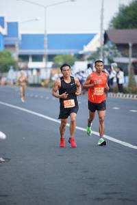 BIB: 21005, 26700
                            <button type="button" onclick="openModal(10972588)" class="btn btn-primary btn-sm float-right btn-popup" data-toggle="modal" data-target=".modal-high-quality">
                        <i class="fas fa-shopping-cart"></i> Add to Cart
                    </button>
                                            <button type="button" onclick="isThisMe(10972588, true)" class="btn btn-success btn-sm float-right btn-popup btn-isme hidden" data-toggle="tooltip" data-placement="bottom" title="นี่คือรูปของคุณใช่ไหม คลิกที่นี่เพื่อเอาเข้าอัลบั้ม">
                        <i class="fas fa-plus"></i> Add to album
                    </button>
                    <button type="button" onclick="isThisMe(10972588, false)" class="btn btn-warning btn-sm float-right btn-popup btn-isnotme hidden">
                        <i class="fas fa-ban"></i> Remove from album
                    </button>
