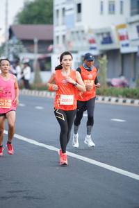 BIB: 21207, 28859, 26109
                            <button type="button" onclick="openModal(10989531)" class="btn btn-primary btn-sm float-right btn-popup" data-toggle="modal" data-target=".modal-high-quality">
                        <i class="fas fa-shopping-cart"></i> Add to Cart
                    </button>
                                            <button type="button" onclick="isThisMe(10989531, true)" class="btn btn-success btn-sm float-right btn-popup btn-isme hidden" data-toggle="tooltip" data-placement="bottom" title="นี่คือรูปของคุณใช่ไหม คลิกที่นี่เพื่อเอาเข้าอัลบั้ม">
                        <i class="fas fa-plus"></i> Add to album
                    </button>
                    <button type="button" onclick="isThisMe(10989531, false)" class="btn btn-warning btn-sm float-right btn-popup btn-isnotme hidden">
                        <i class="fas fa-ban"></i> Remove from album
                    </button>