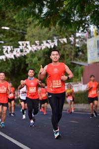 BIB: 21529, 20561, 20567
                            <button type="button" onclick="openModal(11305126)" class="btn btn-primary btn-sm float-right btn-popup" data-toggle="modal" data-target=".modal-high-quality">
                        <i class="fas fa-shopping-cart"></i> Add to Cart
                    </button>
                                            <button type="button" onclick="isThisMe(11305126, true)" class="btn btn-success btn-sm float-right btn-popup btn-isme hidden" data-toggle="tooltip" data-placement="bottom" title="นี่คือรูปของคุณใช่ไหม คลิกที่นี่เพื่อเอาเข้าอัลบั้ม">
                        <i class="fas fa-plus"></i> Add to album
                    </button>
                    <button type="button" onclick="isThisMe(11305126, false)" class="btn btn-warning btn-sm float-right btn-popup btn-isnotme hidden">
                        <i class="fas fa-ban"></i> Remove from album
                    </button>