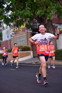 BIB: 20676
                            <button type="button" onclick="openModal(11091287)" class="btn btn-primary btn-sm float-right btn-popup" data-toggle="modal" data-target=".modal-high-quality">
                        <i class="fas fa-shopping-cart"></i> Add to Cart
                    </button>
                                            <button type="button" onclick="isThisMe(11091287, true)" class="btn btn-success btn-sm float-right btn-popup btn-isme hidden" data-toggle="tooltip" data-placement="bottom" title="นี่คือรูปของคุณใช่ไหม คลิกที่นี่เพื่อเอาเข้าอัลบั้ม">
                        <i class="fas fa-plus"></i> Add to album
                    </button>
                    <button type="button" onclick="isThisMe(11091287, false)" class="btn btn-warning btn-sm float-right btn-popup btn-isnotme hidden">
                        <i class="fas fa-ban"></i> Remove from album
                    </button>