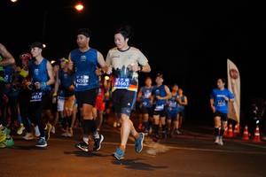 BIB: 4250, 41663, 44032
                            <button type="button" onclick="openModal(11702952)" class="btn btn-primary btn-sm float-right btn-popup" data-toggle="modal" data-target=".modal-high-quality">
                        <i class="fas fa-shopping-cart"></i> Add to Cart
                    </button>
                                            <button type="button" onclick="isThisMe(11702952, true)" class="btn btn-success btn-sm float-right btn-popup btn-isme hidden" data-toggle="tooltip" data-placement="bottom" title="นี่คือรูปของคุณใช่ไหม คลิกที่นี่เพื่อเอาเข้าอัลบั้ม">
                        <i class="fas fa-plus"></i> Add to album
                    </button>
                    <button type="button" onclick="isThisMe(11702952, false)" class="btn btn-warning btn-sm float-right btn-popup btn-isnotme hidden">
                        <i class="fas fa-ban"></i> Remove from album
                    </button>