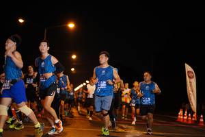 BIB: 4115, 41632, 42586, 45350
                            <button type="button" onclick="openModal(11702390)" class="btn btn-primary btn-sm float-right btn-popup" data-toggle="modal" data-target=".modal-high-quality">
                        <i class="fas fa-shopping-cart"></i> Add to Cart
                    </button>
                                            <button type="button" onclick="isThisMe(11702390, true)" class="btn btn-success btn-sm float-right btn-popup btn-isme hidden" data-toggle="tooltip" data-placement="bottom" title="นี่คือรูปของคุณใช่ไหม คลิกที่นี่เพื่อเอาเข้าอัลบั้ม">
                        <i class="fas fa-plus"></i> Add to album
                    </button>
                    <button type="button" onclick="isThisMe(11702390, false)" class="btn btn-warning btn-sm float-right btn-popup btn-isnotme hidden">
                        <i class="fas fa-ban"></i> Remove from album
                    </button>