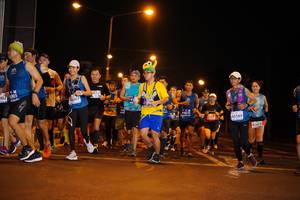 BIB: 102, 0005, 007, 64676, 43189, 43615
                            <button type="button" onclick="openModal(11703653)" class="btn btn-primary btn-sm float-right btn-popup" data-toggle="modal" data-target=".modal-high-quality">
                        <i class="fas fa-shopping-cart"></i> Add to Cart
                    </button>
                                            <button type="button" onclick="isThisMe(11703653, true)" class="btn btn-success btn-sm float-right btn-popup btn-isme hidden" data-toggle="tooltip" data-placement="bottom" title="นี่คือรูปของคุณใช่ไหม คลิกที่นี่เพื่อเอาเข้าอัลบั้ม">
                        <i class="fas fa-plus"></i> Add to album
                    </button>
                    <button type="button" onclick="isThisMe(11703653, false)" class="btn btn-warning btn-sm float-right btn-popup btn-isnotme hidden">
                        <i class="fas fa-ban"></i> Remove from album
                    </button>