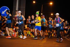 BIB: 419, 0615, 43189, 676
                            <button type="button" onclick="openModal(11703696)" class="btn btn-primary btn-sm float-right btn-popup" data-toggle="modal" data-target=".modal-high-quality">
                        <i class="fas fa-shopping-cart"></i> Add to Cart
                    </button>
                                            <button type="button" onclick="isThisMe(11703696, true)" class="btn btn-success btn-sm float-right btn-popup btn-isme hidden" data-toggle="tooltip" data-placement="bottom" title="นี่คือรูปของคุณใช่ไหม คลิกที่นี่เพื่อเอาเข้าอัลบั้ม">
                        <i class="fas fa-plus"></i> Add to album
                    </button>
                    <button type="button" onclick="isThisMe(11703696, false)" class="btn btn-warning btn-sm float-right btn-popup btn-isnotme hidden">
                        <i class="fas fa-ban"></i> Remove from album
                    </button>
