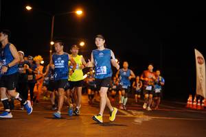 BIB: 620, 44481, 407
                            <button type="button" onclick="openModal(11700387)" class="btn btn-primary btn-sm float-right btn-popup" data-toggle="modal" data-target=".modal-high-quality">
                        <i class="fas fa-shopping-cart"></i> Add to Cart
                    </button>
                                            <button type="button" onclick="isThisMe(11700387, true)" class="btn btn-success btn-sm float-right btn-popup btn-isme hidden" data-toggle="tooltip" data-placement="bottom" title="นี่คือรูปของคุณใช่ไหม คลิกที่นี่เพื่อเอาเข้าอัลบั้ม">
                        <i class="fas fa-plus"></i> Add to album
                    </button>
                    <button type="button" onclick="isThisMe(11700387, false)" class="btn btn-warning btn-sm float-right btn-popup btn-isnotme hidden">
                        <i class="fas fa-ban"></i> Remove from album
                    </button>