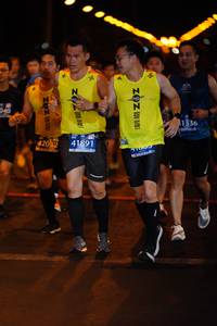 BIB: 1336, 42032
                            <button type="button" onclick="openModal(11698739)" class="btn btn-primary btn-sm float-right btn-popup" data-toggle="modal" data-target=".modal-high-quality">
                        <i class="fas fa-shopping-cart"></i> Add to Cart
                    </button>
                                            <button type="button" onclick="isThisMe(11698739, true)" class="btn btn-success btn-sm float-right btn-popup btn-isme hidden" data-toggle="tooltip" data-placement="bottom" title="นี่คือรูปของคุณใช่ไหม คลิกที่นี่เพื่อเอาเข้าอัลบั้ม">
                        <i class="fas fa-plus"></i> Add to album
                    </button>
                    <button type="button" onclick="isThisMe(11698739, false)" class="btn btn-warning btn-sm float-right btn-popup btn-isnotme hidden">
                        <i class="fas fa-ban"></i> Remove from album
                    </button>