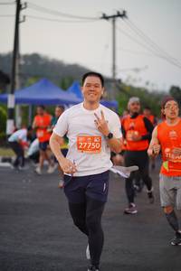 BIB: 27750, 21890
                            <button type="button" onclick="openModal(11843899)" class="btn btn-primary btn-sm float-right btn-popup" data-toggle="modal" data-target=".modal-high-quality">
                        <i class="fas fa-shopping-cart"></i> Add to Cart
                    </button>
                                            <button type="button" onclick="isThisMe(11843899, true)" class="btn btn-success btn-sm float-right btn-popup btn-isme hidden" data-toggle="tooltip" data-placement="bottom" title="นี่คือรูปของคุณใช่ไหม คลิกที่นี่เพื่อเอาเข้าอัลบั้ม">
                        <i class="fas fa-plus"></i> Add to album
                    </button>
                    <button type="button" onclick="isThisMe(11843899, false)" class="btn btn-warning btn-sm float-right btn-popup btn-isnotme hidden">
                        <i class="fas fa-ban"></i> Remove from album
                    </button>