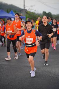 BIB: 28018
                            <button type="button" onclick="openModal(11843977)" class="btn btn-primary btn-sm float-right btn-popup" data-toggle="modal" data-target=".modal-high-quality">
                        <i class="fas fa-shopping-cart"></i> Add to Cart
                    </button>
                                            <button type="button" onclick="isThisMe(11843977, true)" class="btn btn-success btn-sm float-right btn-popup btn-isme hidden" data-toggle="tooltip" data-placement="bottom" title="นี่คือรูปของคุณใช่ไหม คลิกที่นี่เพื่อเอาเข้าอัลบั้ม">
                        <i class="fas fa-plus"></i> Add to album
                    </button>
                    <button type="button" onclick="isThisMe(11843977, false)" class="btn btn-warning btn-sm float-right btn-popup btn-isnotme hidden">
                        <i class="fas fa-ban"></i> Remove from album
                    </button>