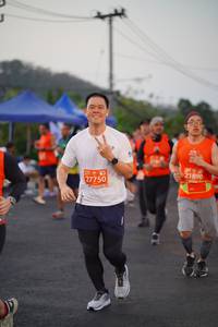 BIB: 21890, 27750
                            <button type="button" onclick="openModal(11843891)" class="btn btn-primary btn-sm float-right btn-popup" data-toggle="modal" data-target=".modal-high-quality">
                        <i class="fas fa-shopping-cart"></i> Add to Cart
                    </button>
                                            <button type="button" onclick="isThisMe(11843891, true)" class="btn btn-success btn-sm float-right btn-popup btn-isme hidden" data-toggle="tooltip" data-placement="bottom" title="นี่คือรูปของคุณใช่ไหม คลิกที่นี่เพื่อเอาเข้าอัลบั้ม">
                        <i class="fas fa-plus"></i> Add to album
                    </button>
                    <button type="button" onclick="isThisMe(11843891, false)" class="btn btn-warning btn-sm float-right btn-popup btn-isnotme hidden">
                        <i class="fas fa-ban"></i> Remove from album
                    </button>