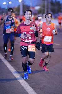 BIB: 22125, 28880, 21474
                            <button type="button" onclick="openModal(11553703)" class="btn btn-primary btn-sm float-right btn-popup" data-toggle="modal" data-target=".modal-high-quality">
                        <i class="fas fa-shopping-cart"></i> Add to Cart
                    </button>
                                            <button type="button" onclick="isThisMe(11553703, true)" class="btn btn-success btn-sm float-right btn-popup btn-isme hidden" data-toggle="tooltip" data-placement="bottom" title="นี่คือรูปของคุณใช่ไหม คลิกที่นี่เพื่อเอาเข้าอัลบั้ม">
                        <i class="fas fa-plus"></i> Add to album
                    </button>
                    <button type="button" onclick="isThisMe(11553703, false)" class="btn btn-warning btn-sm float-right btn-popup btn-isnotme hidden">
                        <i class="fas fa-ban"></i> Remove from album
                    </button>