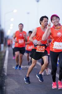 BIB: 2324, 72307
                            <button type="button" onclick="openModal(11559743)" class="btn btn-primary btn-sm float-right btn-popup" data-toggle="modal" data-target=".modal-high-quality">
                        <i class="fas fa-shopping-cart"></i> Add to Cart
                    </button>
                                            <button type="button" onclick="isThisMe(11559743, true)" class="btn btn-success btn-sm float-right btn-popup btn-isme hidden" data-toggle="tooltip" data-placement="bottom" title="นี่คือรูปของคุณใช่ไหม คลิกที่นี่เพื่อเอาเข้าอัลบั้ม">
                        <i class="fas fa-plus"></i> Add to album
                    </button>
                    <button type="button" onclick="isThisMe(11559743, false)" class="btn btn-warning btn-sm float-right btn-popup btn-isnotme hidden">
                        <i class="fas fa-ban"></i> Remove from album
                    </button>