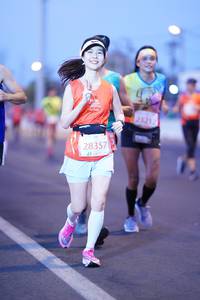 BIB: 23212, 28357
                            <button type="button" onclick="openModal(11556418)" class="btn btn-primary btn-sm float-right btn-popup" data-toggle="modal" data-target=".modal-high-quality">
                        <i class="fas fa-shopping-cart"></i> Add to Cart
                    </button>
                                            <button type="button" onclick="isThisMe(11556418, true)" class="btn btn-success btn-sm float-right btn-popup btn-isme hidden" data-toggle="tooltip" data-placement="bottom" title="นี่คือรูปของคุณใช่ไหม คลิกที่นี่เพื่อเอาเข้าอัลบั้ม">
                        <i class="fas fa-plus"></i> Add to album
                    </button>
                    <button type="button" onclick="isThisMe(11556418, false)" class="btn btn-warning btn-sm float-right btn-popup btn-isnotme hidden">
                        <i class="fas fa-ban"></i> Remove from album
                    </button>