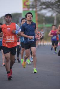 BIB: 043, 26042
                            <button type="button" onclick="openModal(12646185)" class="btn btn-primary btn-sm float-right btn-popup" data-toggle="modal" data-target=".modal-high-quality">
                        <i class="fas fa-shopping-cart"></i> Add to Cart
                    </button>
                                            <button type="button" onclick="isThisMe(12646185, true)" class="btn btn-success btn-sm float-right btn-popup btn-isme hidden" data-toggle="tooltip" data-placement="bottom" title="นี่คือรูปของคุณใช่ไหม คลิกที่นี่เพื่อเอาเข้าอัลบั้ม">
                        <i class="fas fa-plus"></i> Add to album
                    </button>
                    <button type="button" onclick="isThisMe(12646185, false)" class="btn btn-warning btn-sm float-right btn-popup btn-isnotme hidden">
                        <i class="fas fa-ban"></i> Remove from album
                    </button>