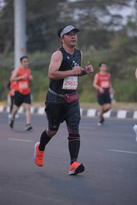 BIB: 29652, 400
                            <button type="button" onclick="openModal(12478169)" class="btn btn-primary btn-sm float-right btn-popup" data-toggle="modal" data-target=".modal-high-quality">
                        <i class="fas fa-shopping-cart"></i> Add to Cart
                    </button>
                                            <button type="button" onclick="isThisMe(12478169, true)" class="btn btn-success btn-sm float-right btn-popup btn-isme hidden" data-toggle="tooltip" data-placement="bottom" title="นี่คือรูปของคุณใช่ไหม คลิกที่นี่เพื่อเอาเข้าอัลบั้ม">
                        <i class="fas fa-plus"></i> Add to album
                    </button>
                    <button type="button" onclick="isThisMe(12478169, false)" class="btn btn-warning btn-sm float-right btn-popup btn-isnotme hidden">
                        <i class="fas fa-ban"></i> Remove from album
                    </button>