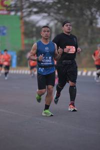 BIB: 618, 41445
                            <button type="button" onclick="openModal(12476831)" class="btn btn-primary btn-sm float-right btn-popup" data-toggle="modal" data-target=".modal-high-quality">
                        <i class="fas fa-shopping-cart"></i> Add to Cart
                    </button>
                                            <button type="button" onclick="isThisMe(12476831, true)" class="btn btn-success btn-sm float-right btn-popup btn-isme hidden" data-toggle="tooltip" data-placement="bottom" title="นี่คือรูปของคุณใช่ไหม คลิกที่นี่เพื่อเอาเข้าอัลบั้ม">
                        <i class="fas fa-plus"></i> Add to album
                    </button>
                    <button type="button" onclick="isThisMe(12476831, false)" class="btn btn-warning btn-sm float-right btn-popup btn-isnotme hidden">
                        <i class="fas fa-ban"></i> Remove from album
                    </button>
