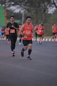 BIB: 22284, 25585
                            <button type="button" onclick="openModal(12476748)" class="btn btn-primary btn-sm float-right btn-popup" data-toggle="modal" data-target=".modal-high-quality">
                        <i class="fas fa-shopping-cart"></i> Add to Cart
                    </button>
                                            <button type="button" onclick="isThisMe(12476748, true)" class="btn btn-success btn-sm float-right btn-popup btn-isme hidden" data-toggle="tooltip" data-placement="bottom" title="นี่คือรูปของคุณใช่ไหม คลิกที่นี่เพื่อเอาเข้าอัลบั้ม">
                        <i class="fas fa-plus"></i> Add to album
                    </button>
                    <button type="button" onclick="isThisMe(12476748, false)" class="btn btn-warning btn-sm float-right btn-popup btn-isnotme hidden">
                        <i class="fas fa-ban"></i> Remove from album
                    </button>
